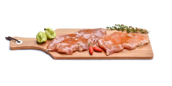 Photo marinate chicken meat