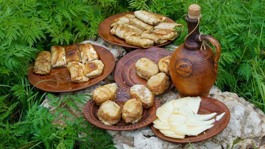 Traditional Romanian recipes guide