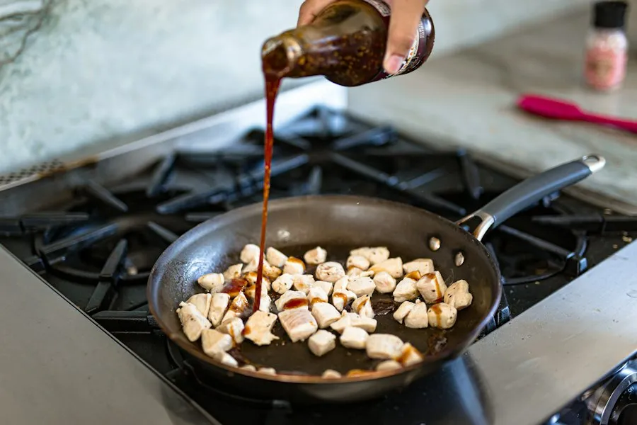 Photo common sauce mistakes cooking tips